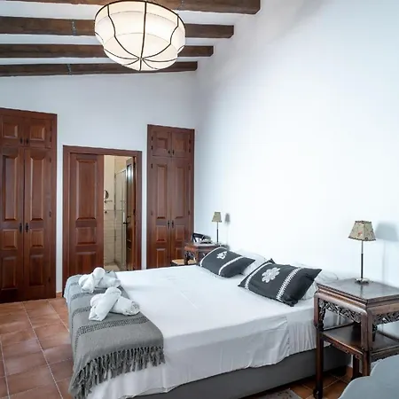Casa de Férias Mit Privatpool Fuer 8 Personen Ca 200 Qm In Nerja, Andalusien Costa Del Sol *